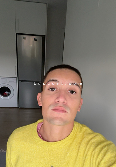 Latin Twink - Boys Escort in Zürich