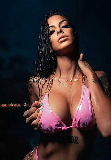 Nalia - Girl escort in Zurich