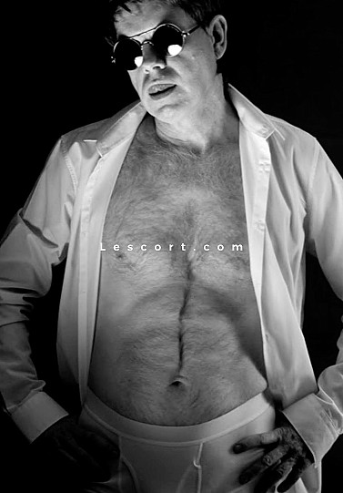 Glen - Boys Escort in Basel