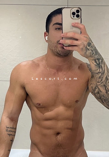 MFELIPE - Boys escort in Zurich