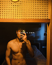 Superman - Boys Escort in Geneva