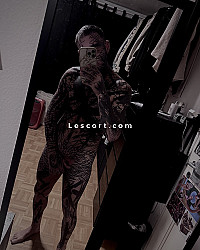 Kili ink - Boys Escort in Zürich