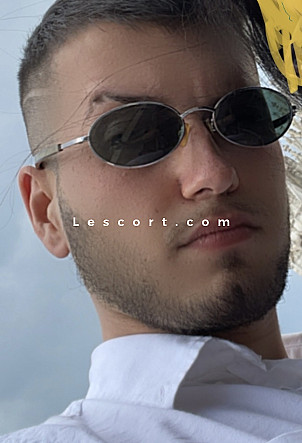 Stole - Girl Escort in Bellinzona
