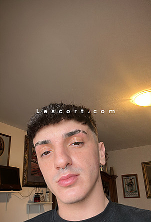 Matteo - Boys escort in Zurich