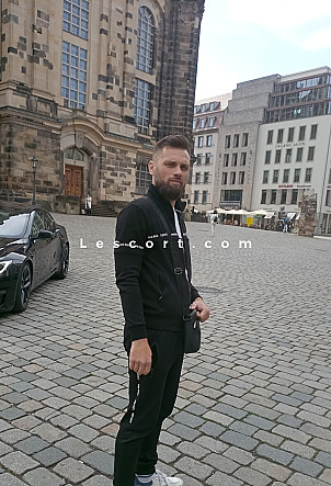 Top Master - Boys escort in Lausanne