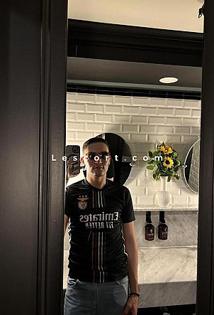 Latin Twink - Boys Escort in Zürich