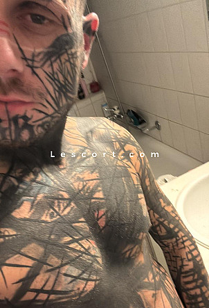 Kili ink - Boys Escort in Zürich