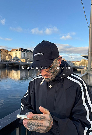 Kili ink - Boys Escort in Zürich