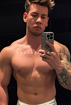 Logan - Boys escort in Zurich