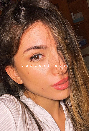 Valentine - Girl escort in Bern