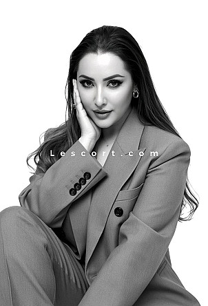 Claudia - Girl escort in Zurich