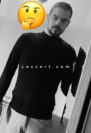 Hot Snake - Boys Escort in Lausanne